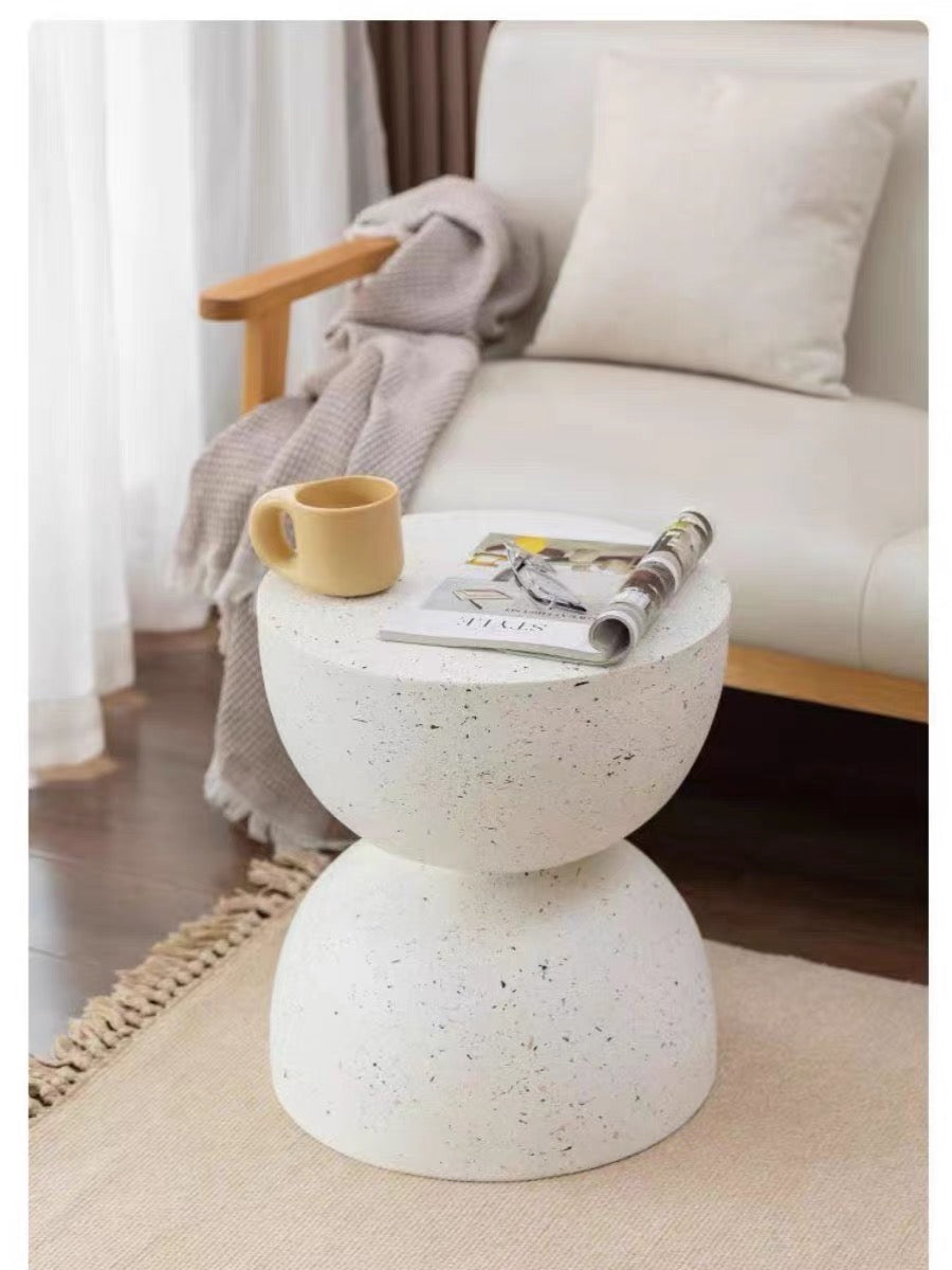 Elegant Cream Round Coffee Table - Creative Bedside & Leisure Table for Homestay & Afternoon Tea