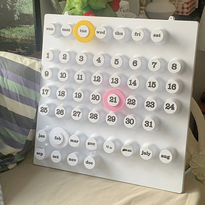Retro Ring-a-Date Wall Mounted Calendar – Modern Perpetual Design in Green
