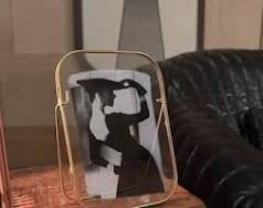 Arched Round Corner Gold Floating Picture Frames