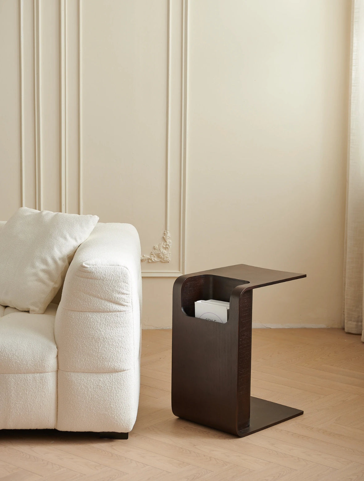Minimalist Wooden Side Table with Storage – C-Shaped Multi-Functional End Table for Living Room & Bedroom