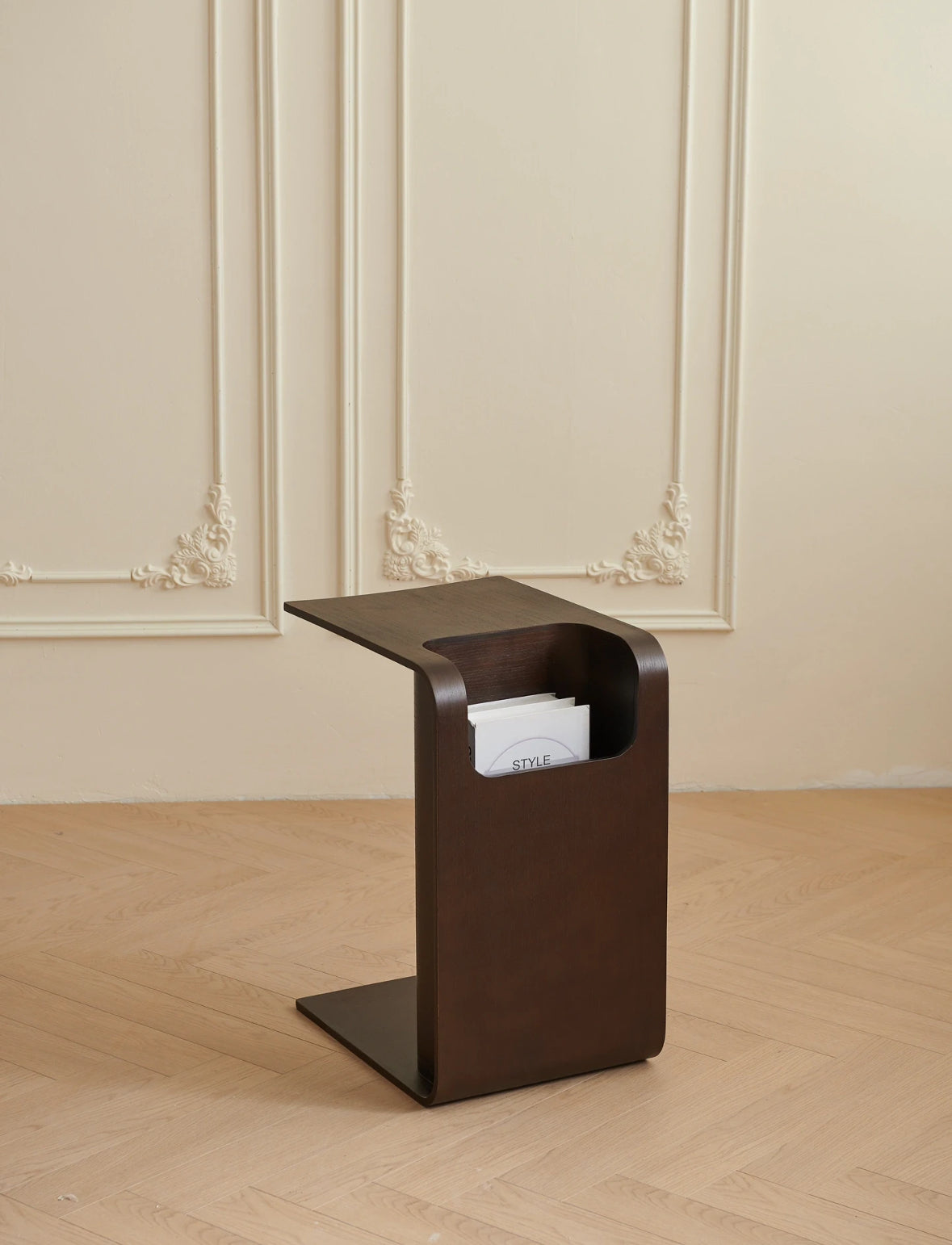 Minimalist Wooden Side Table with Storage – C-Shaped Multi-Functional End Table for Living Room & Bedroom
