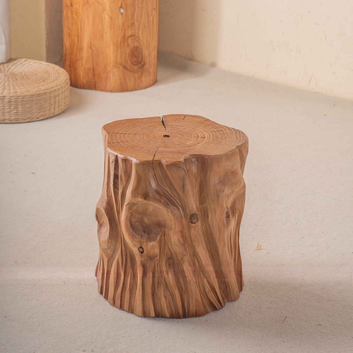 Carved Solid Wood Pedestal Stand