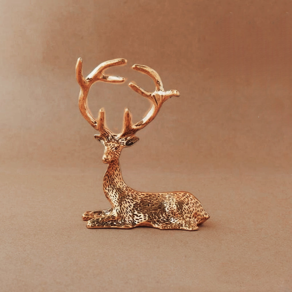 Miniature Brass Stag Figurine – Elegant Resting Deer Statue for Home & Holiday Decor