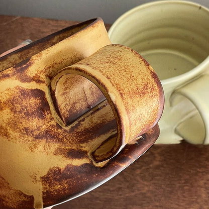 Artisan Ceramic Mug: Perfect for Coffee Lovers