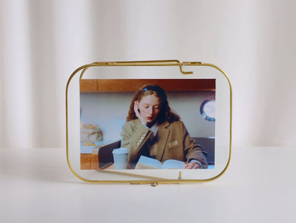 Arched Round Corner Gold Floating Picture Frames